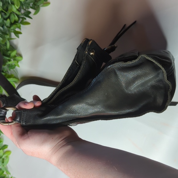 Lucky Brand black leather Abbey Road foldover bag - Picture 9 of 16